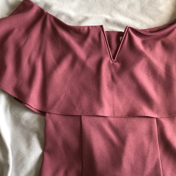 Leith Ruffle Off Shoulder Top - Picture 4 of 5